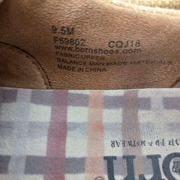 EUC BORN SHOES TAN CANVAS UPPER LACED WOMENS 9.5 - Picture 15 of 16